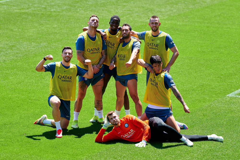 包含今晚拉齐奥备战意甲；造点机会细节曝光；压力陡增；身体对抗强度拉满的词条